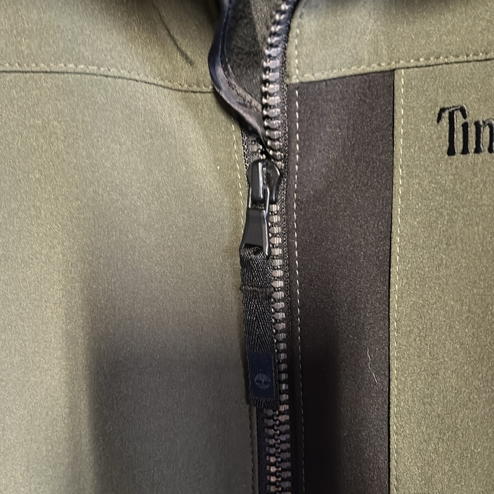 Timberland Men's Olive Lightweight softshell Jacket - Picture 3 of 9